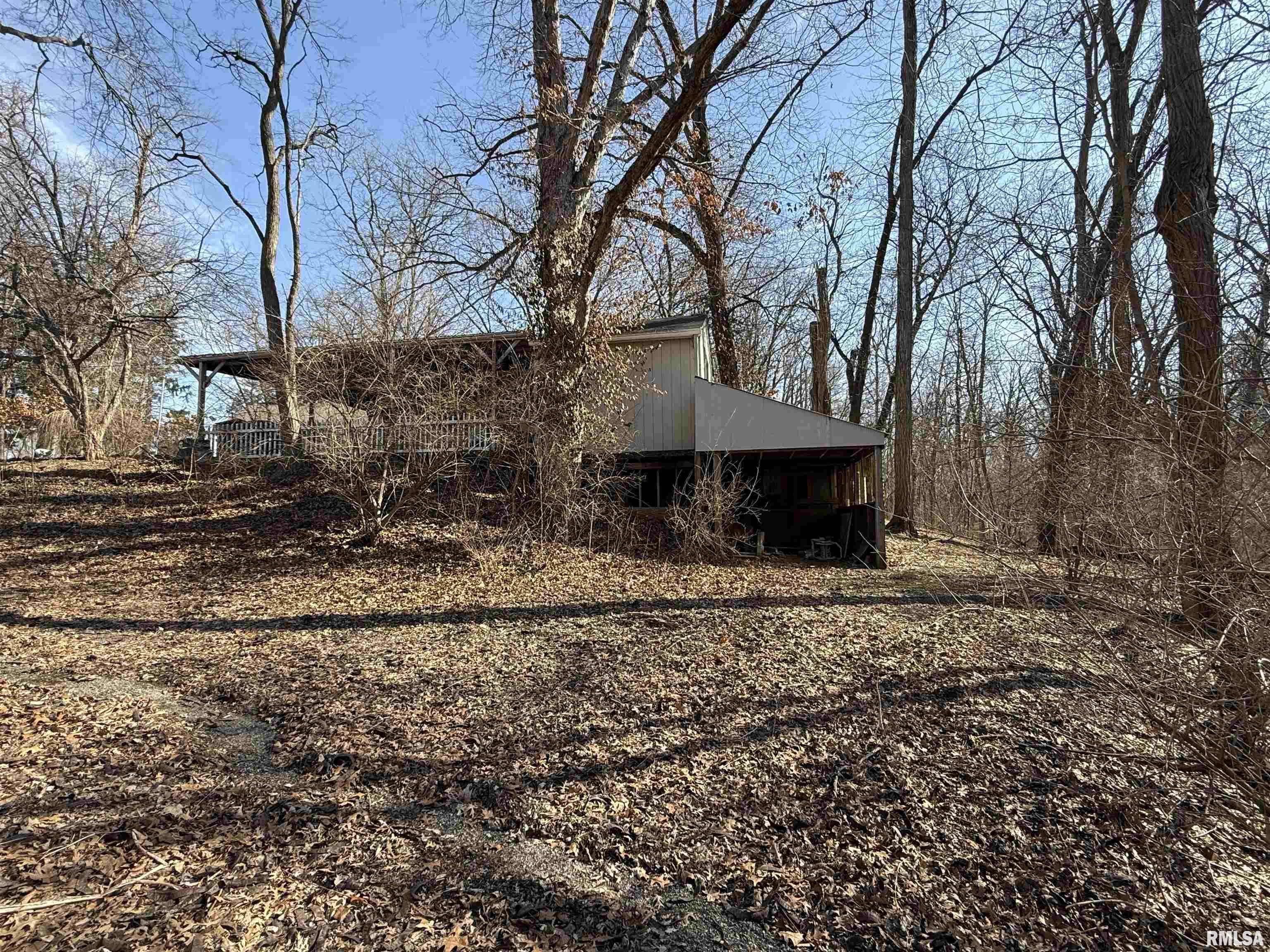 100 Thrush Avenue Pekin, IL 61554 - Photo 6 of 12