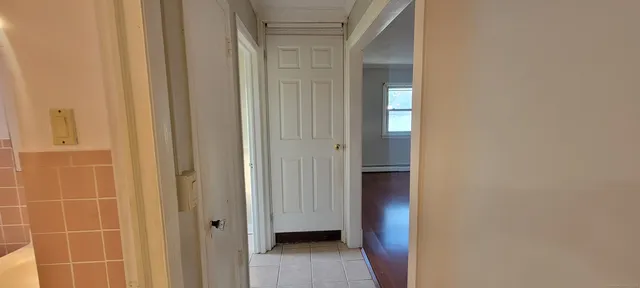 $2,200 | 87 Ellington Street, Hartford, CT 06106