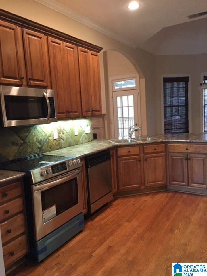 2524 Oakleaf Circle Helena, AL 35022 - Photo 15 of 38