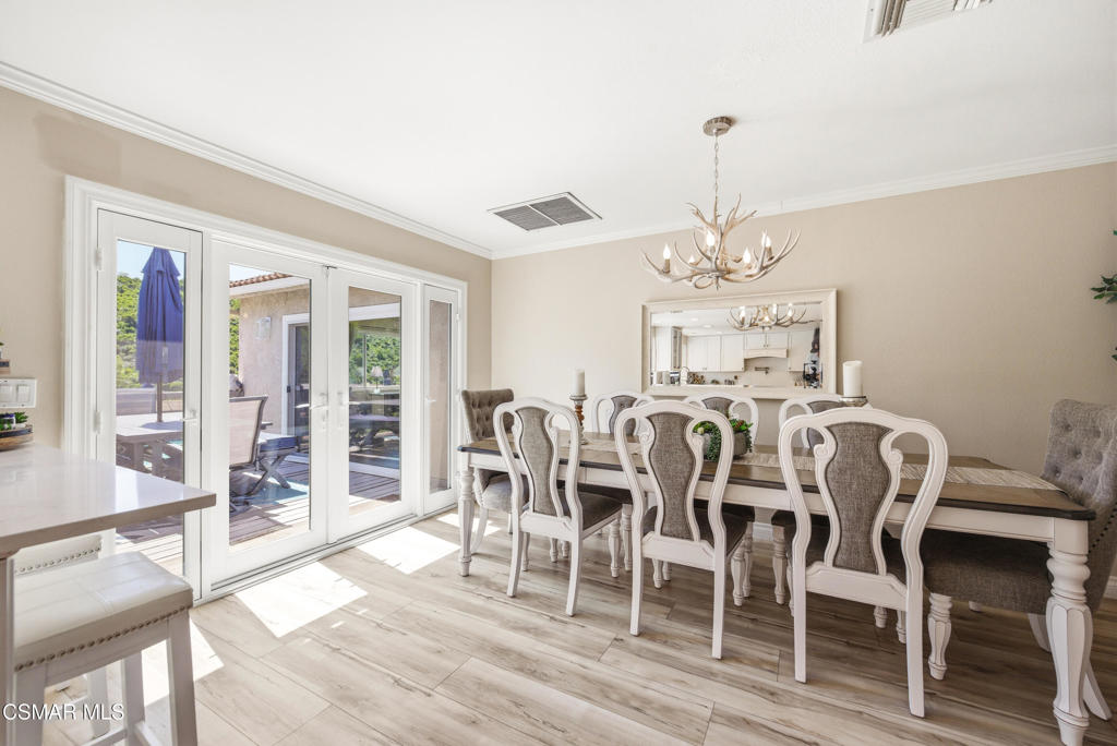 1208 Rambling Road Simi Valley, CA 93065 - Photo 20 of 77