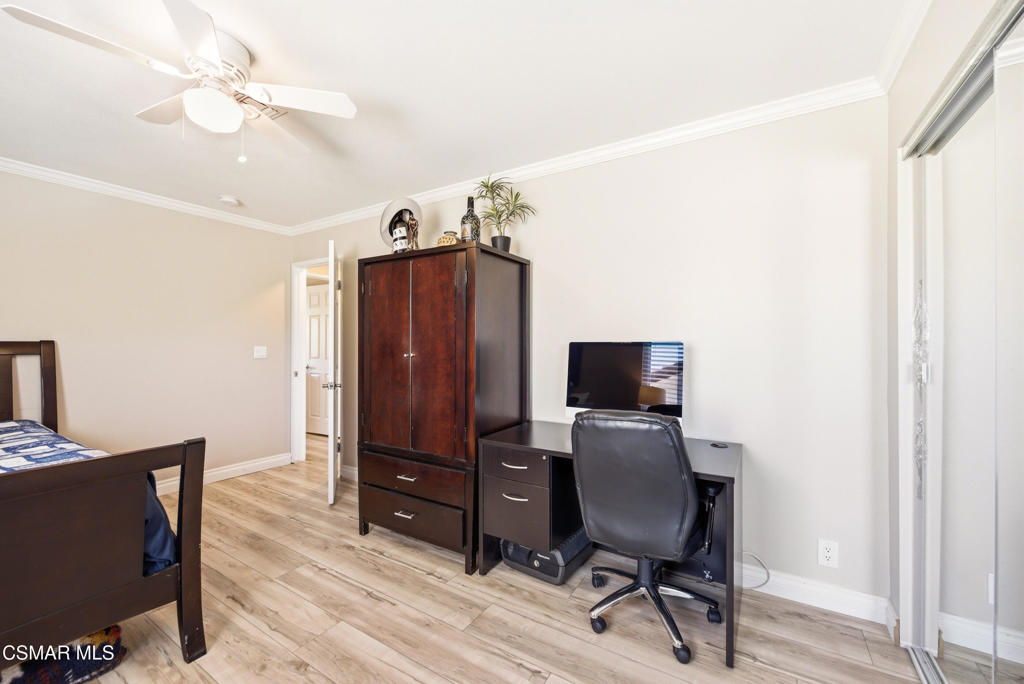 1208 Rambling Road Simi Valley, CA 93065 - Photo 27 of 77