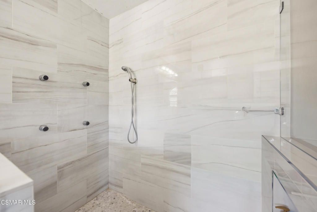 1208 Rambling Road Simi Valley, CA 93065 - Photo 36 of 77