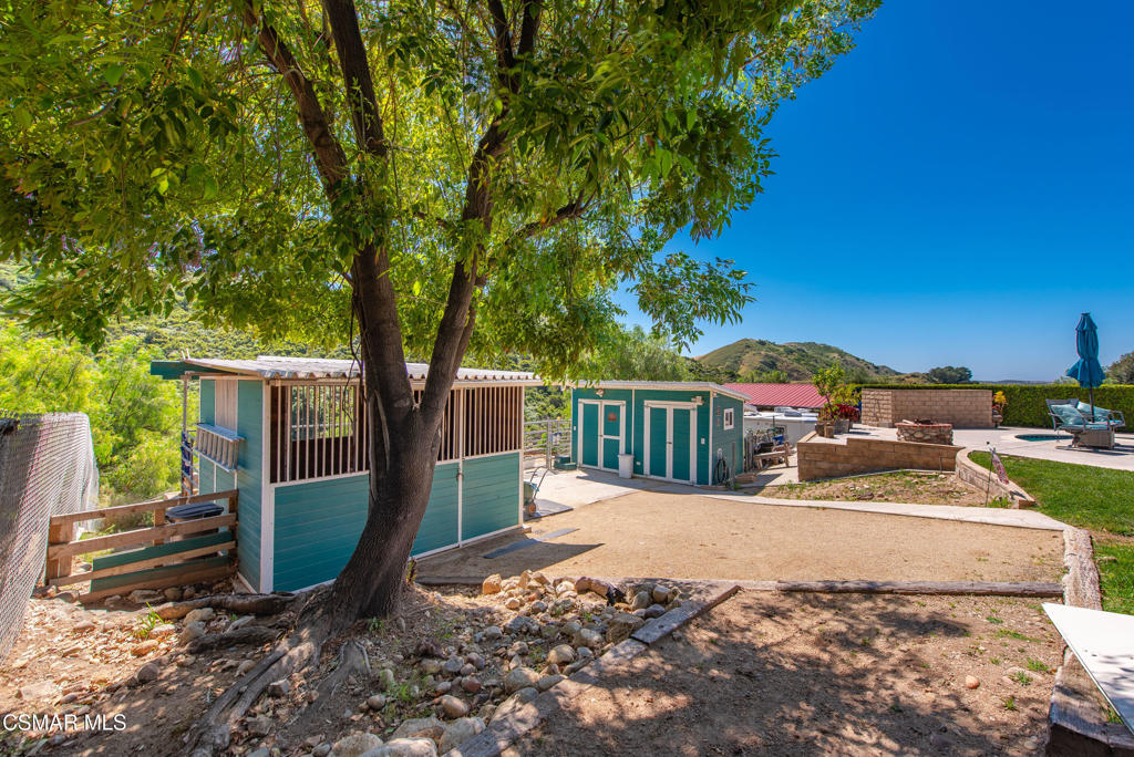 1208 Rambling Road Simi Valley, CA 93065 - Photo 50 of 77