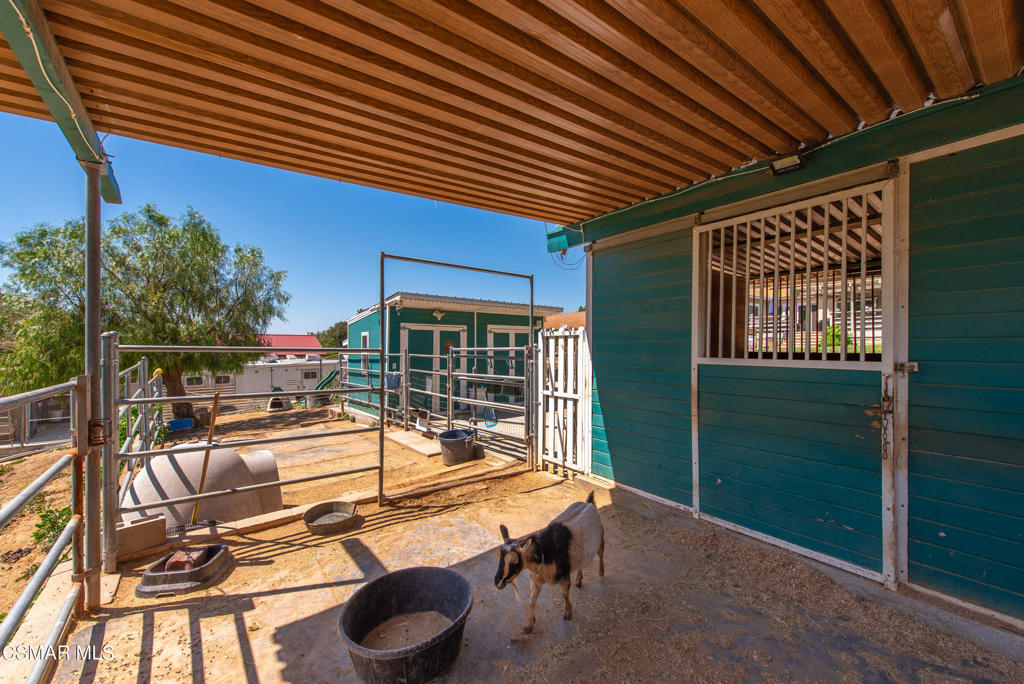 1208 Rambling Road Simi Valley, CA 93065 - Photo 53 of 77