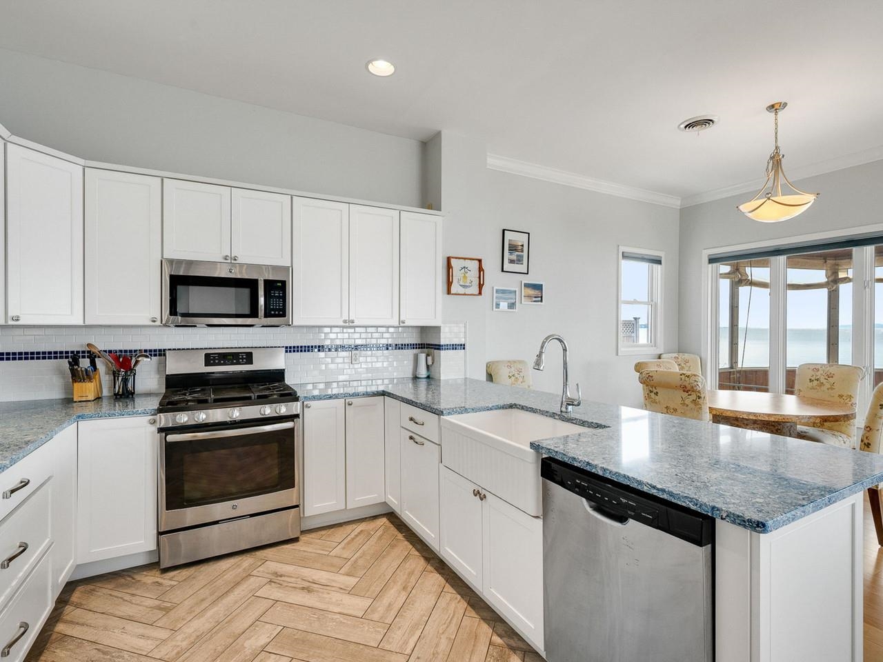 346 Broadlake Road Colchester, VT 05446 - Photo 22 of 120