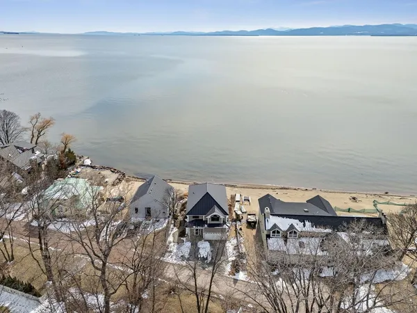 $1,295,000 | 346 Broadlake Road, Colchester, VT 05446