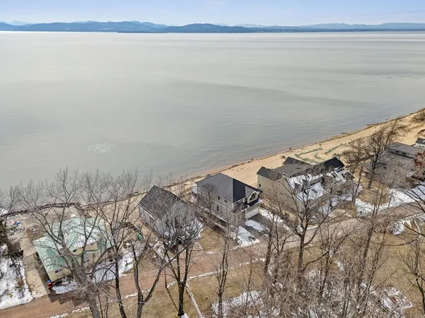 $1,295,000 | 346 Broadlake Road, Colchester, VT 05446