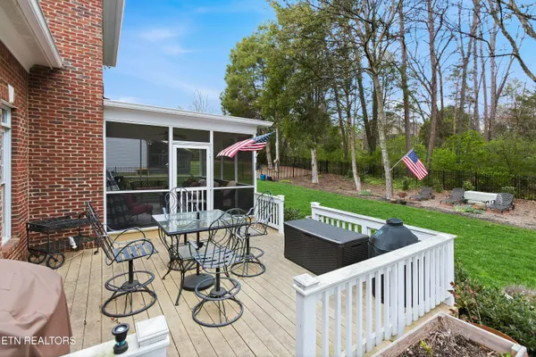 $999,000 | 842 Prince George Parish Drive, Knoxville, TN 37934