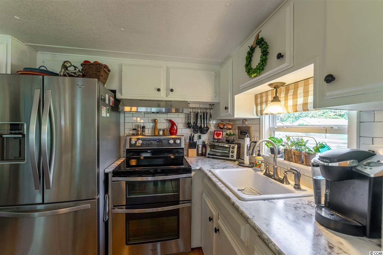 2914 Holly Road Murrells Inlet, SC 29576 - Photo 13 of 33 Gallery Image 13