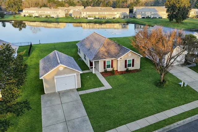 $335,000 | 117 Savannah River Drive, Summerville, SC 29485