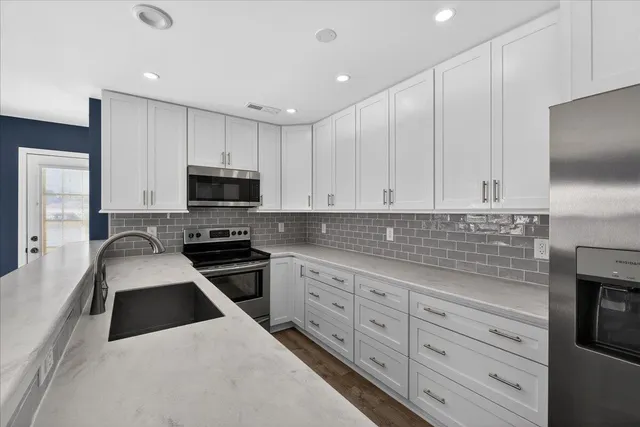 $335,000 | 117 Savannah River Drive, Summerville, SC 29485