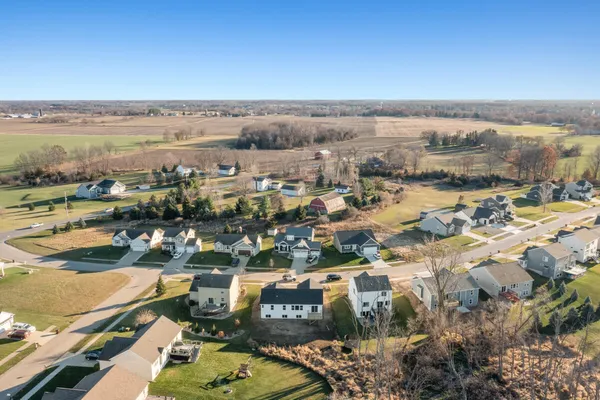 $387,500 | 9341 Shimano Drive, Portland, MI 48875