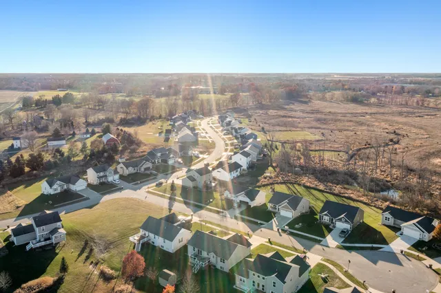 $395,000 | 9341 Shimano Drive, Portland, MI 48875