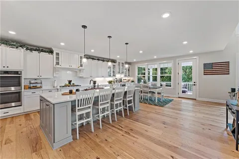 $1,090,000 | 125 Abigail Drive, Mars, PA 16046