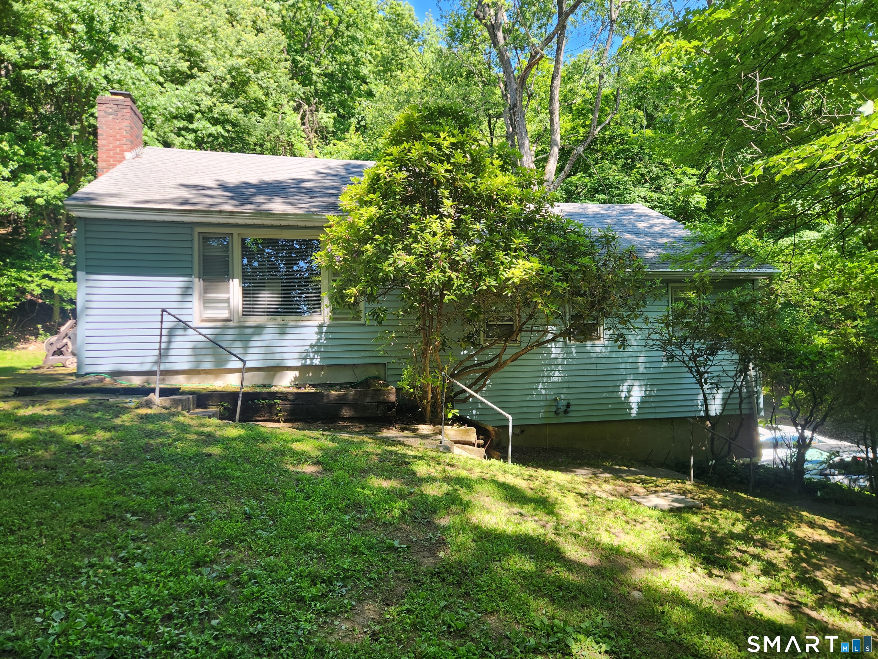 39 Taylor Road Bethel, CT 06801 - Photo 1 of 2