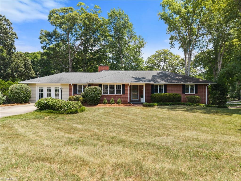 701 Longbow Road Winston-Salem, NC 27104 - Photo 1 of 38