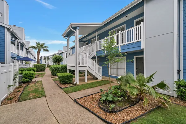 $164,990 | 3506 Cove View Boulevard, Unit 1612, Galveston, TX 77554