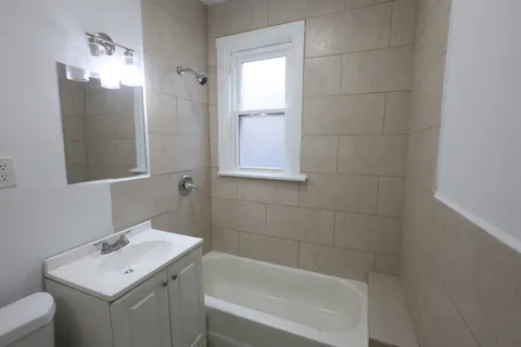 $349,900 | 3532 West Van Buren Street, Chicago, IL 60624