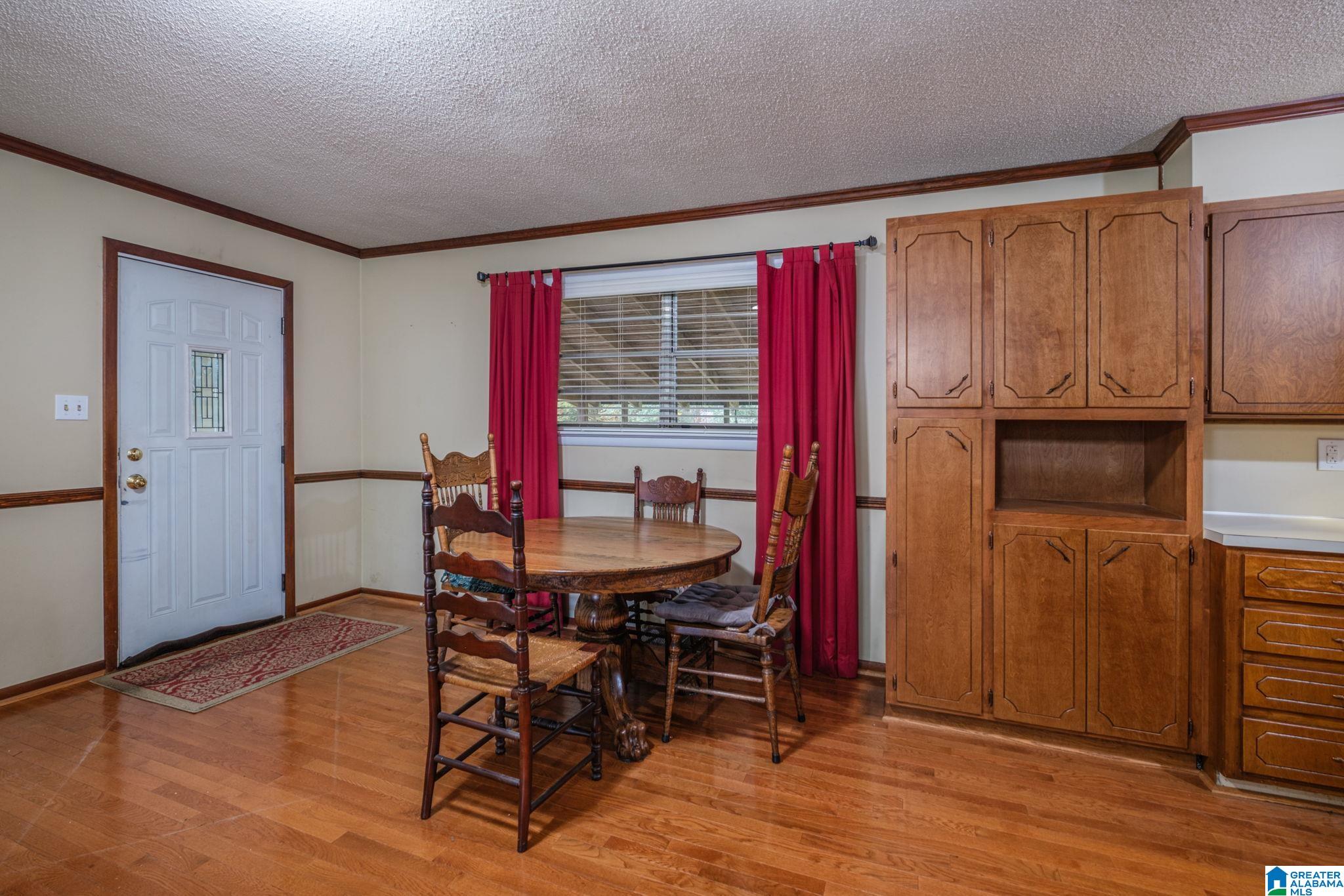 324 Wickstead Road Bessemer, AL 35023 - Photo 6 of 28