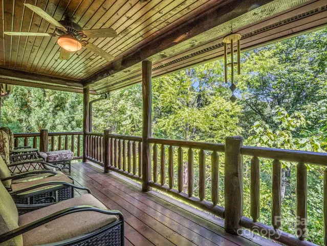 $784,500 | 181 Highland Heights, Lake Lure, NC 28746