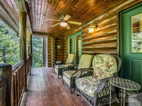 $784,500 | 181 Highland Heights, Lake Lure, NC 28746
