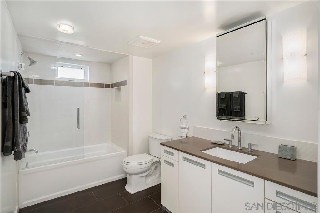 215 2nd Street, Unit 101 Encinitas, CA 92024 - Photo 13 of 25