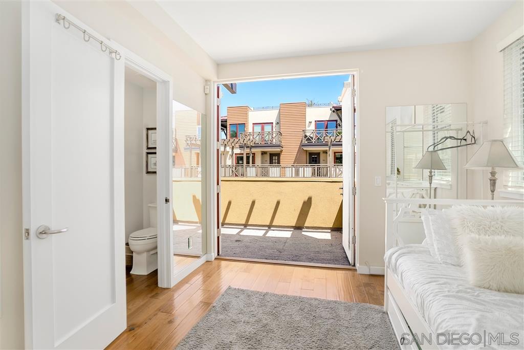 215 2nd Street, Unit 101 Encinitas, CA 92024 - Photo 16 of 25