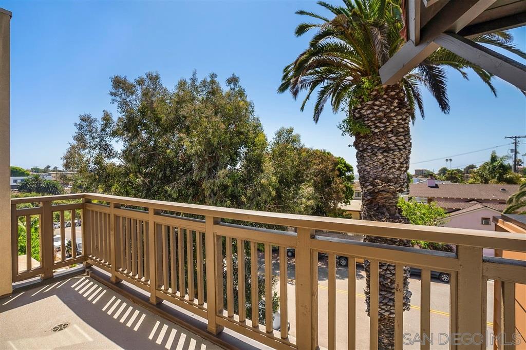 215 2nd Street, Unit 101 Encinitas, CA 92024 - Photo 18 of 25
