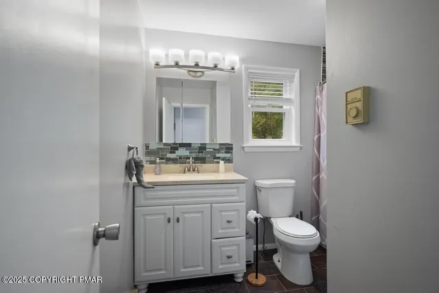 $2,750 | 1345 Highway 715, Stroudsburg, PA 18360