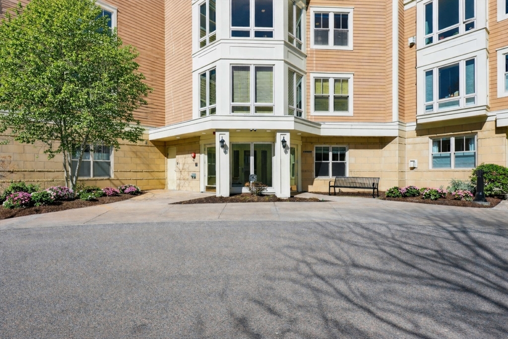 2-14 St Paul Street, Unit 403 Brookline, MA 02446 - Photo 11 of 16 front view of a building