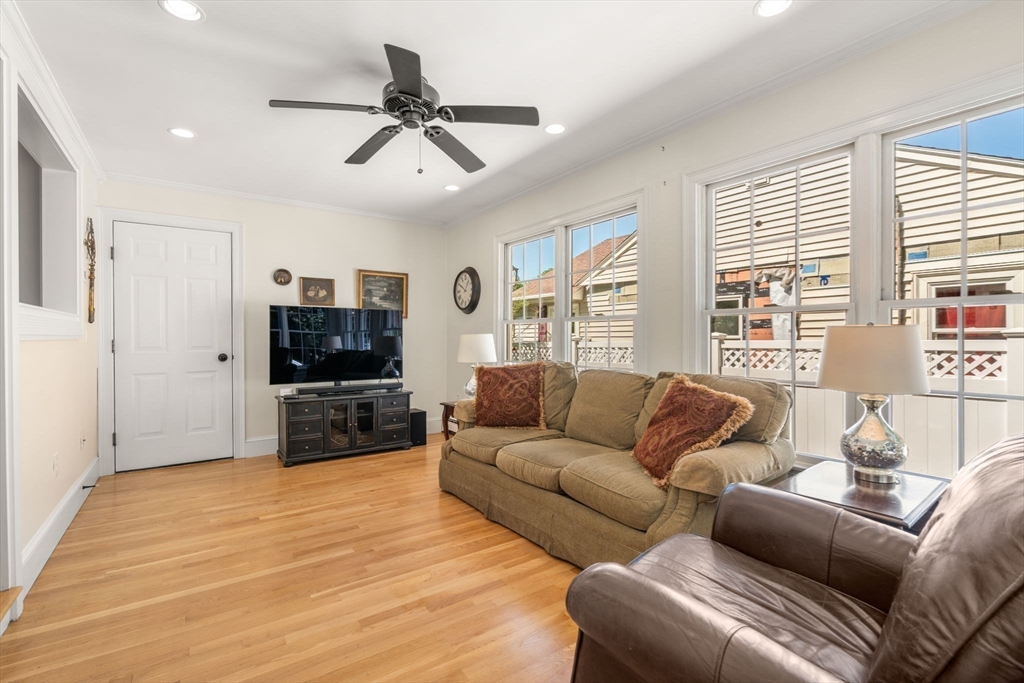 62 Shaw Road Belmont, MA 02478 - Photo 4 of 42