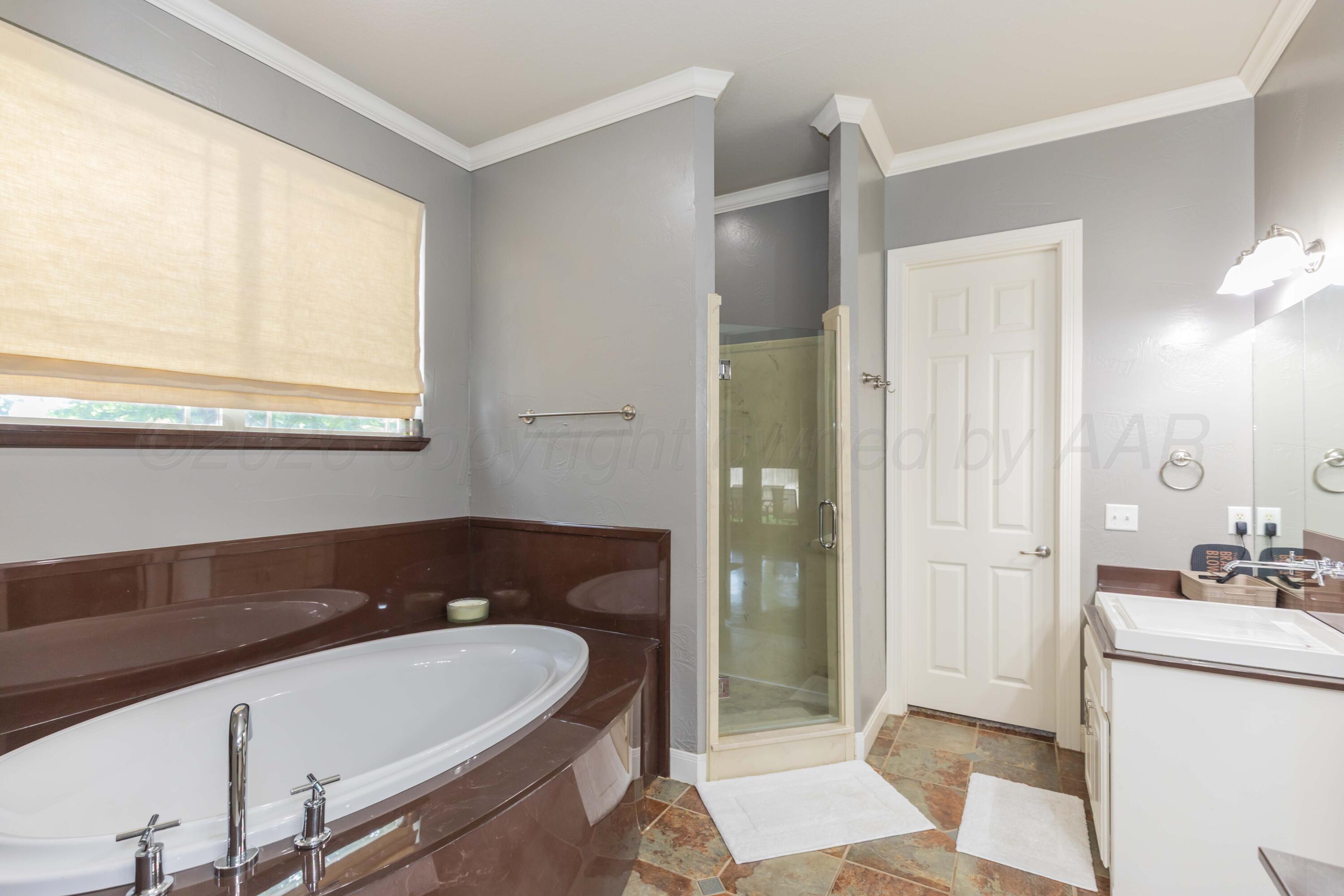 5 Portrush Court Amarillo, TX 79124 - Photo 22 of 46 PRIMARY BATH VIEW 3