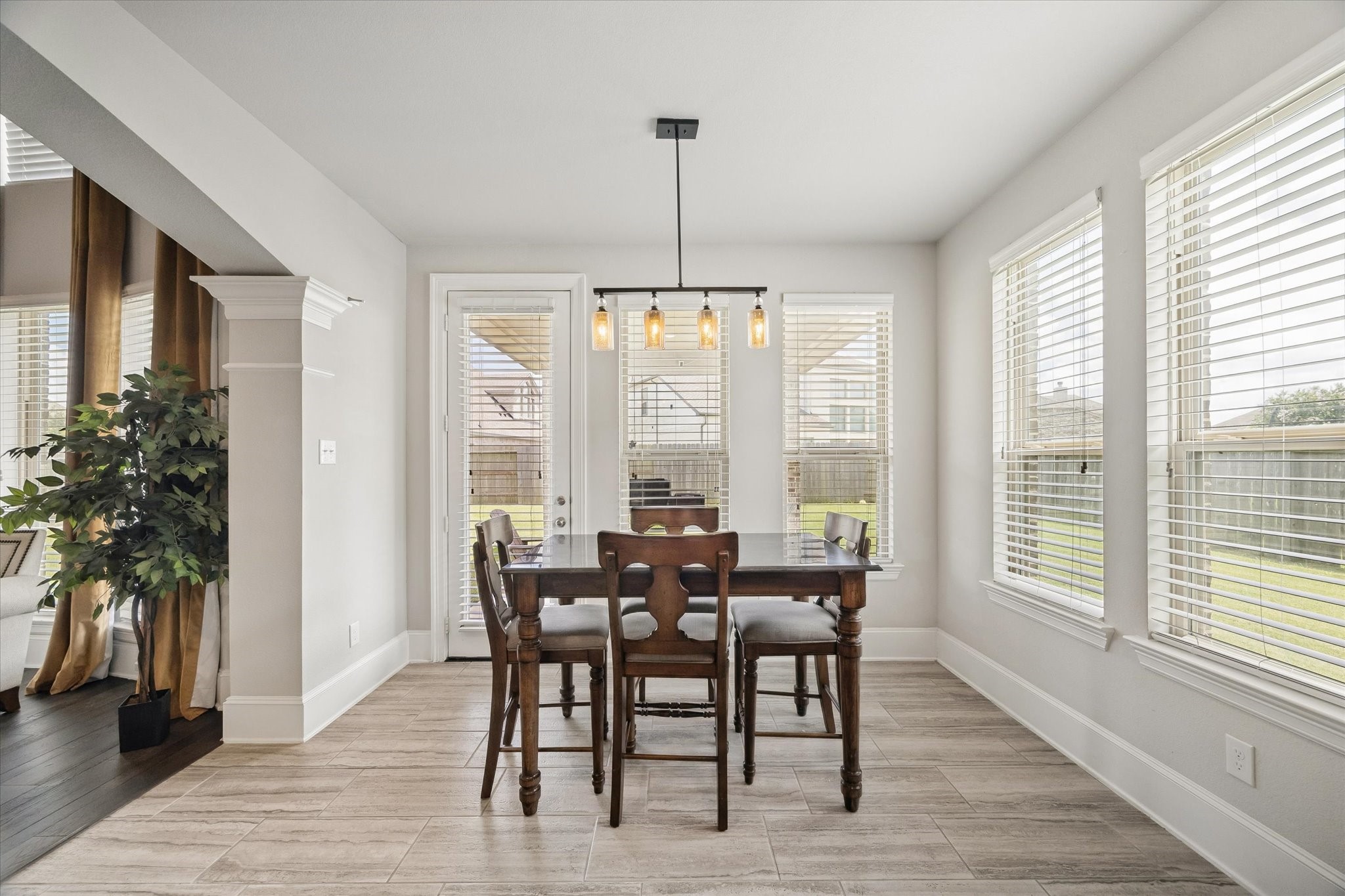 1907 Sapphire Pines Lane Rosenberg, TX 77469 - Photo 14 of 43