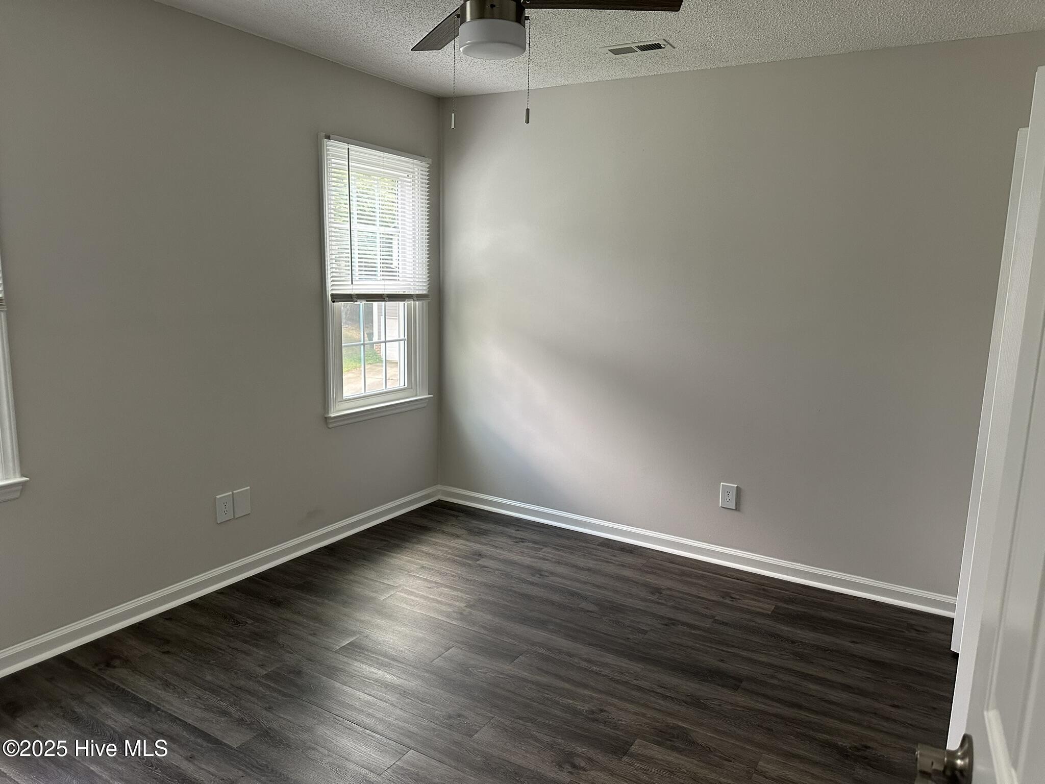 5216 Sutter Way Raleigh, NC 27613 - Photo 18 of 25 Bedroom 2