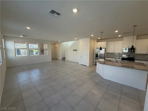 $2,300 | 3577 Credere Lane, Henderson, NV 89074