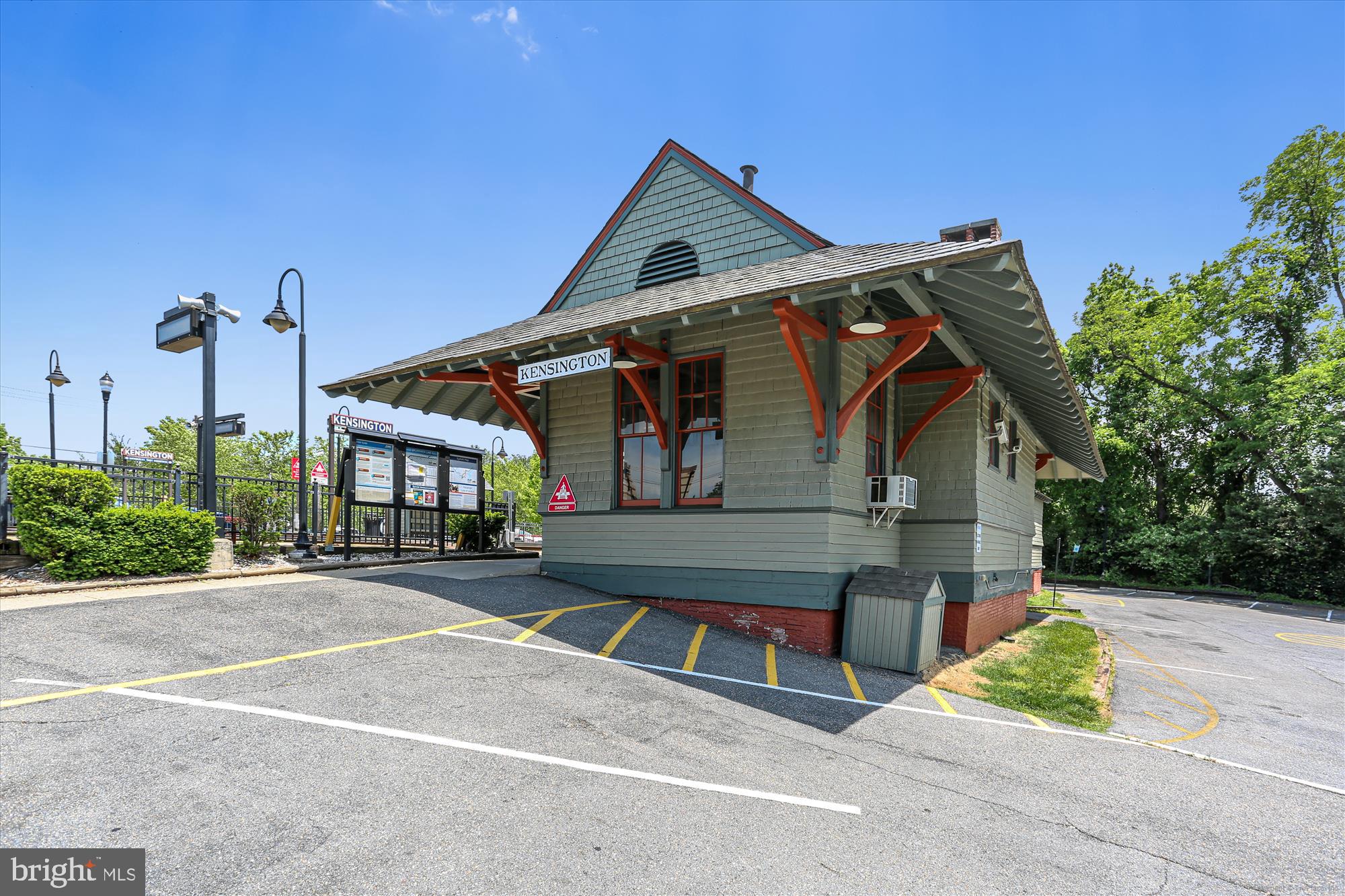 4008 Byrd Road Kensington, MD 20895 - Photo 39 of 41 MARC Station