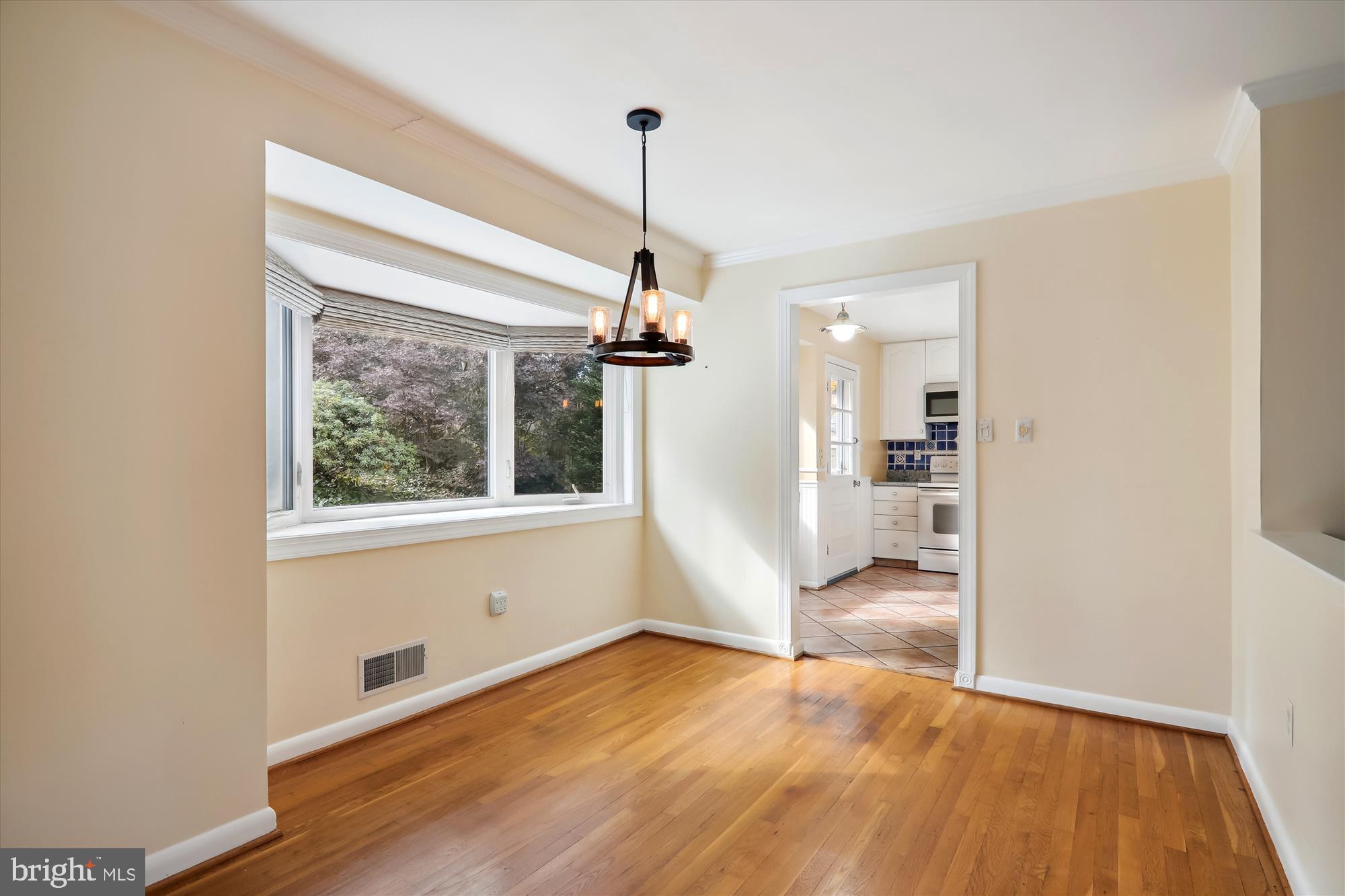 4008 Byrd Road Kensington, MD 20895 - Photo 5 of 41 Dining Room