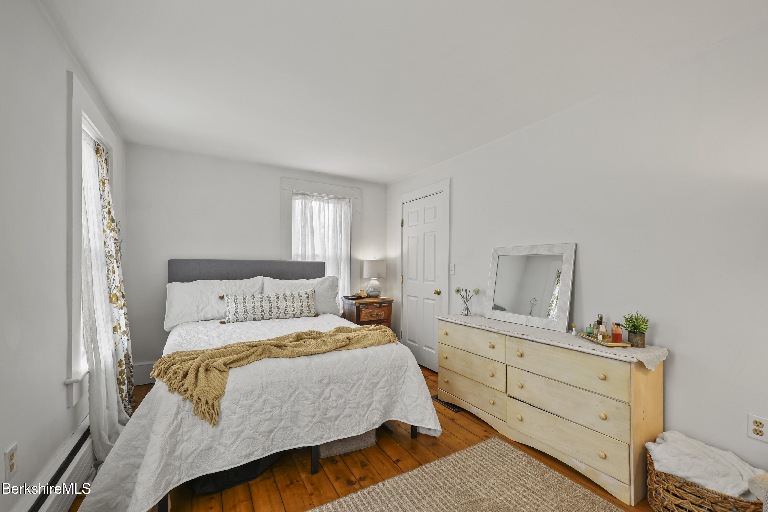 3 Van Schaack Road West Stockbridge, MA 01266 - Photo 19 of 42 115 Second Floor Bedroom One