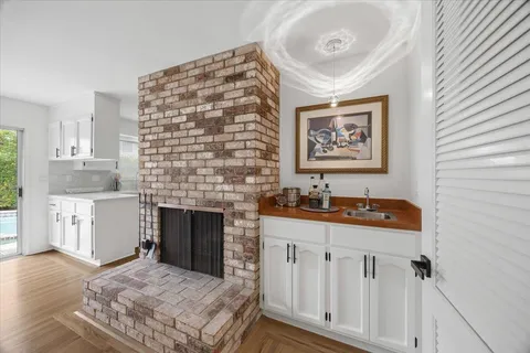 $2,100,000 | 32 Bradshaw Terrace, Redwood City, CA 94062
