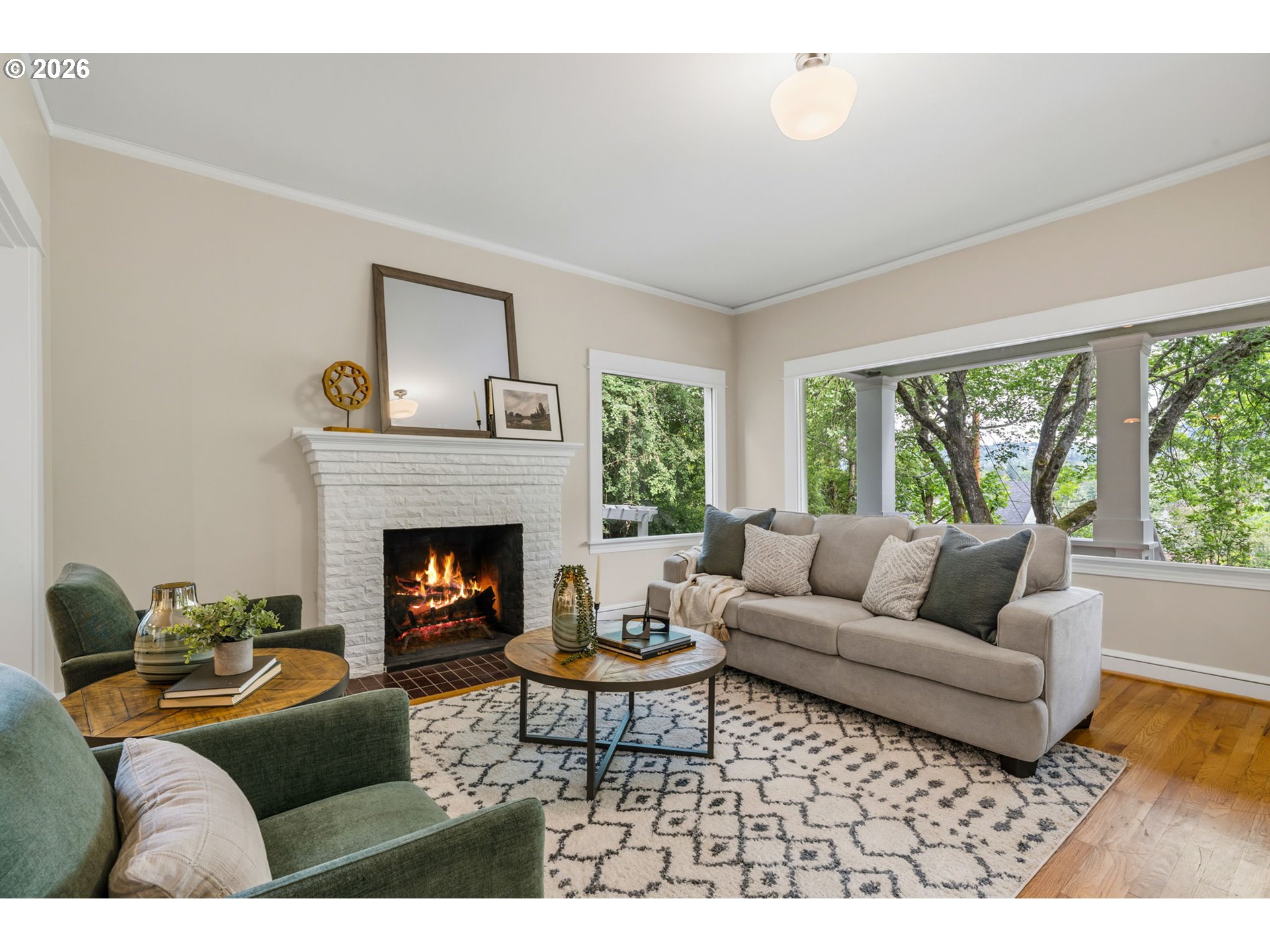 2824 Southwest Illinois Street Portland, OR 97239 - Photo 11 of 44