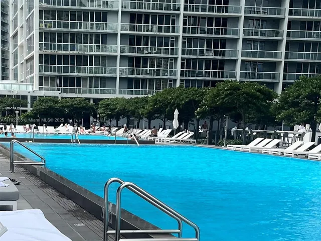 $1,795,000 | 495 Brickell Avenue, Unit 2801, Miami, FL 33131