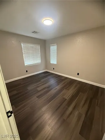 $2,400 | 6409 Wild Chive Avenue, Las Vegas, NV 89122