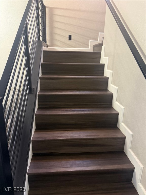 6409 Wild Chive Avenue Las Vegas, NV 89122 - Photo 5 of 22