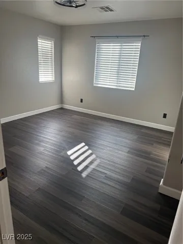 $2,400 | 6409 Wild Chive Avenue, Las Vegas, NV 89122