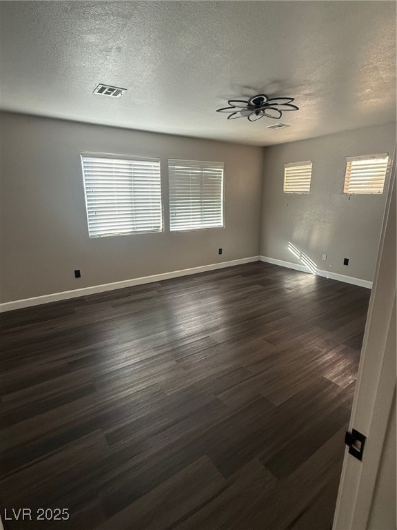 6409 Wild Chive Avenue Las Vegas, NV 89122 - Photo 10 of 22