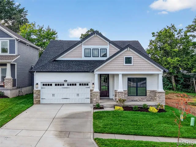 $594,900 | 525 Ryehill Dr Street, St. Peters, MO 63376