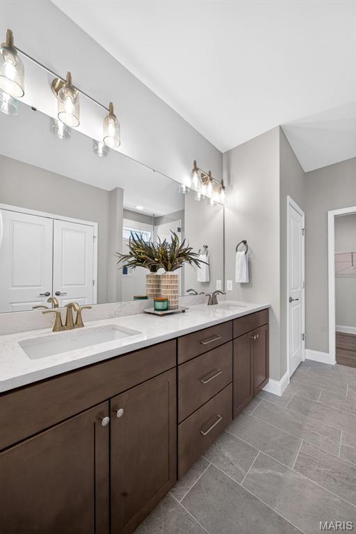 525 Ryehill Dr Street St. Peters, MO 63376 - Photo 19 of 29