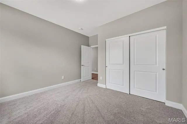 $594,900 | 525 Ryehill Dr Street, St. Peters, MO 63376