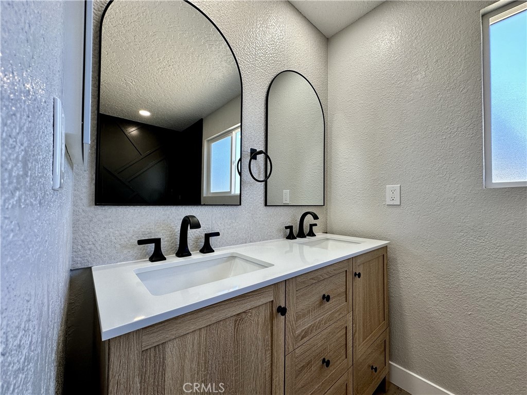 625 Tamarack Road Pinon Hills, CA 92372 - Photo 22 of 32 Gallery Image 22