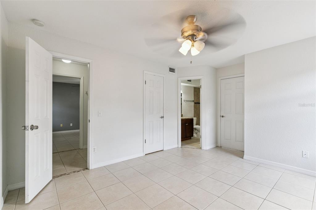 5112 Conroy Road, Unit 311 Orlando, FL 32811 - Photo 12 of 16